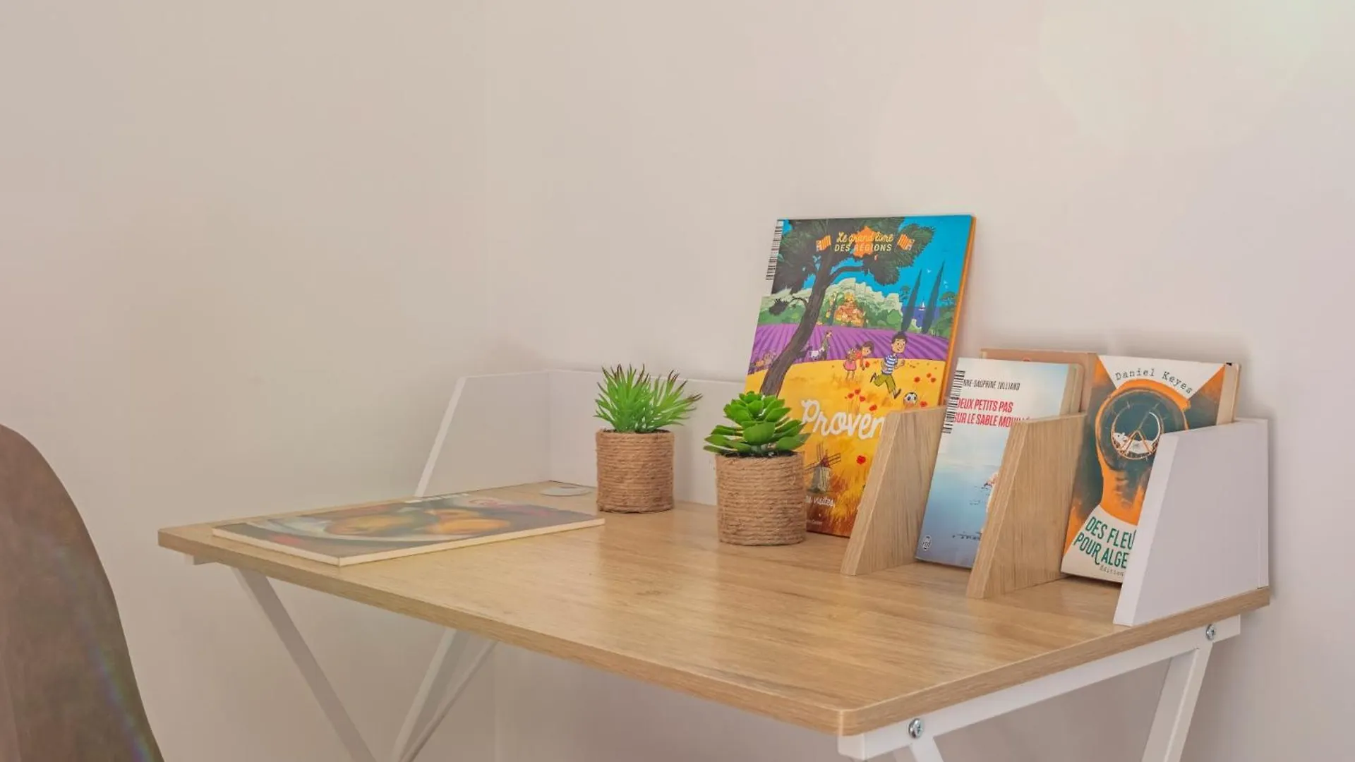 Le Saint Sauveur - Centre Ville - Calme - Lumineux Aix-en-Provence Apartment